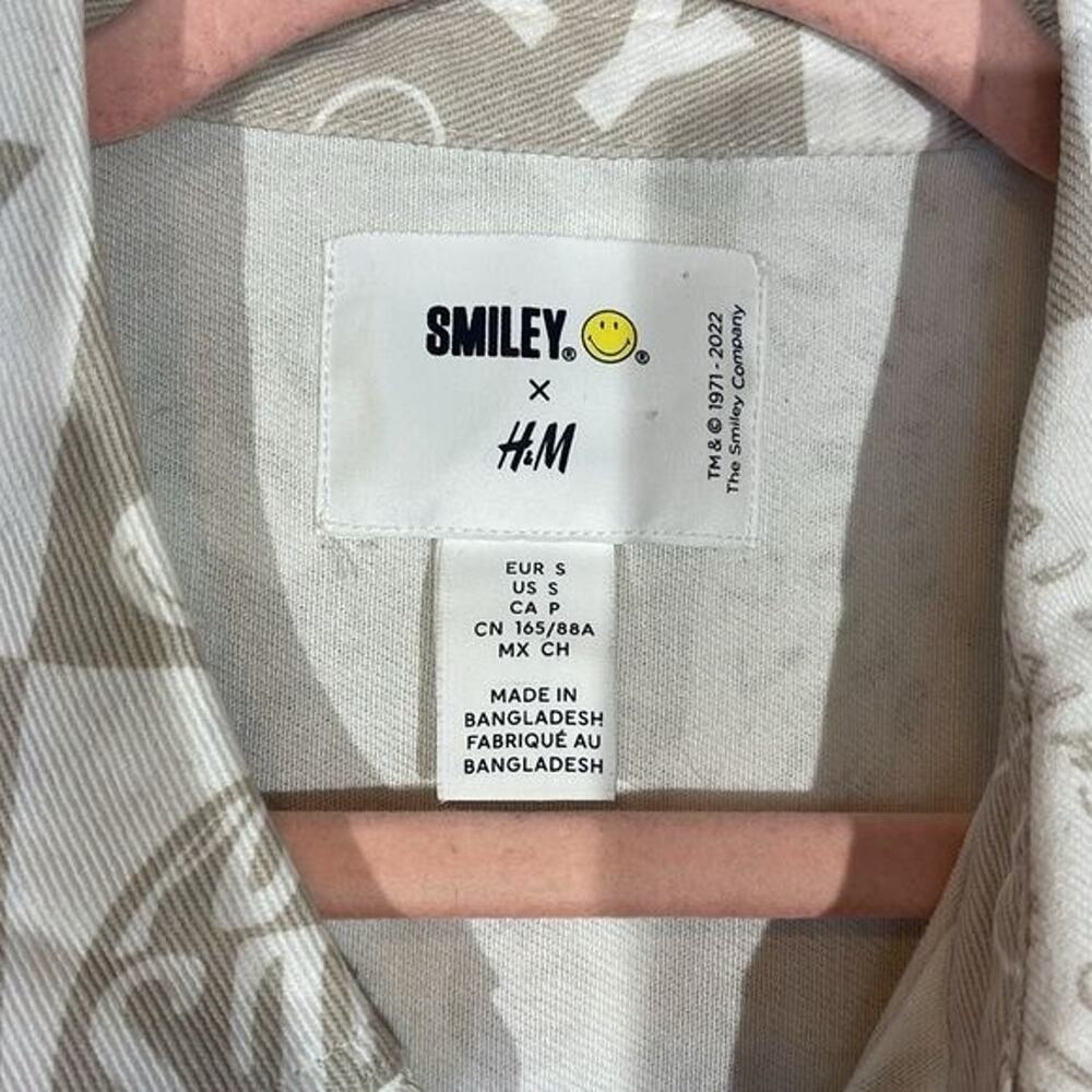 Smiley and H&M Denim White & Cream Denim Jacket Size S Novelty Print NWOT Preppy - Picture 6 of 13